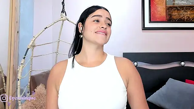 Paula Desousa online show from 9, 3, 2026