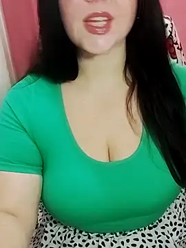 Snapshot of ErikaVlovely chatting on 2, 11, 2025 ErikaVlovely online show from 2, 11, 2025