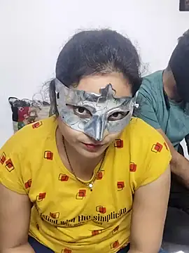 Snapshot of Harsh_Ankita_Couple chatting on 8, 9, 2025 Harsh Ankita Couple online show from 8, 9, 2025