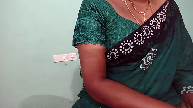 Snapshot of shrutitelugu69 chatting on 7, 2, 2026 shrutitelugu69 online show from 7, 2, 2026