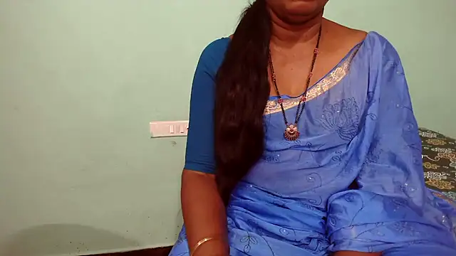 Snapshot of shrutitelugu69 chatting on 9, 2, 2026 shrutitelugu69 online show from 9, 2, 2026