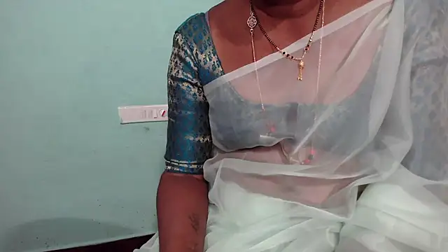 Snapshot of shrutitelugu69 chatting on 20, 2, 2026 shrutitelugu69 online show from 20, 2, 2026