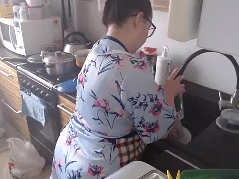 Snapshot of Alma44 chatting on 8, 1, 2026 Alma44 online show from 8, 1, 2026