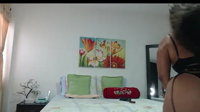 BombasticASSXXX online show from 13, 4, 2026