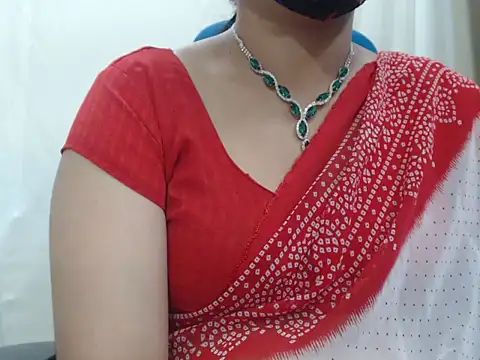 Snapshot of Lovely_Siri_23 chatting on 1, 12, 2025 Lovely Siri 23 online show from 1, 12, 2025