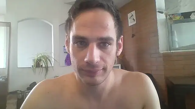 Snapshot of Stevenson988 chatting on 15, 10, 2025 Stevenson988 online show from 15, 10, 2025