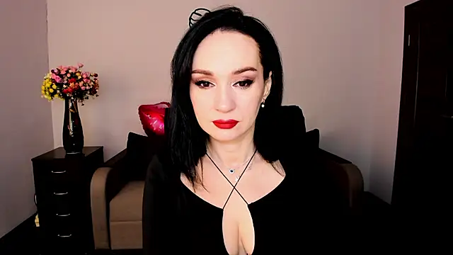 Sofia Ford online show from 5, 3, 2025