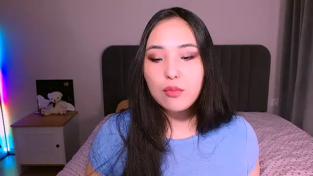 monabooty online show from 30, 1, 2025