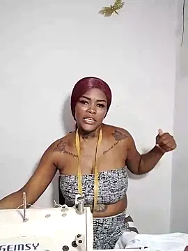 Snapshot of Alissamore3 chatting on 23, 2, 2025 Alissamore3 online show from 23, 2, 2025