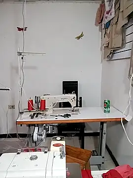 Snapshot of Alissamore3 chatting on 28, 2, 2025 Alissamore3 online show from 28, 2, 2025