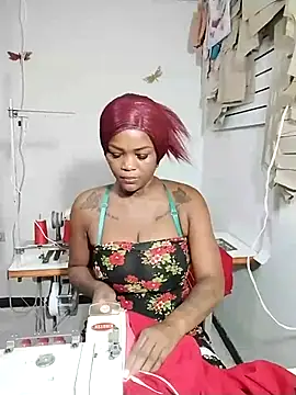 Snapshot of Alissamore3 chatting on 28, 2, 2025 Alissamore3 online show from 28, 2, 2025