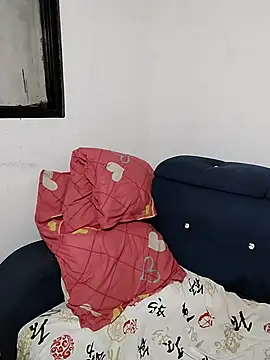 Snapshot of Alissamore3 chatting on 4, 3, 2025 Alissamore3 online show from 4, 3, 2025