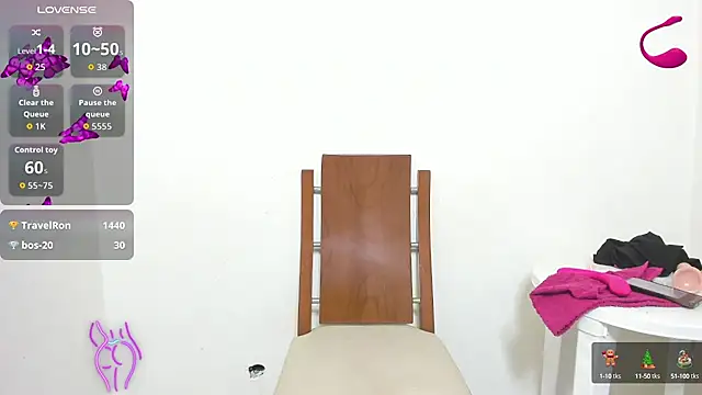 Snapshot of Alissamore3 chatting on 28, 9, 2025 Alissamore3 online show from 28, 9, 2025