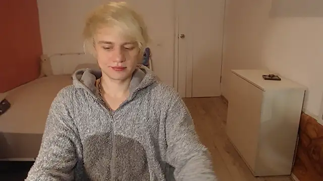 Oliver sweet  online show from 4, 2, 2026