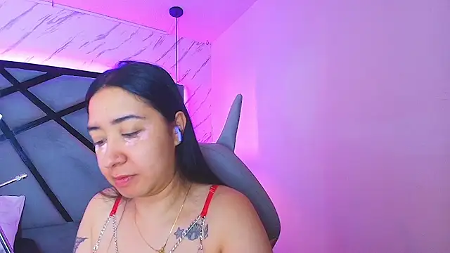 sayumi dirty online show from 4, 3, 2026