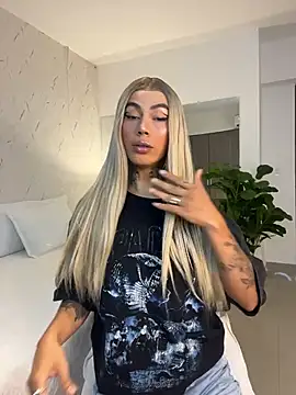 Snapshot of Miss_sagitario chatting on 23, 11, 2025 Miss sagitario online show from 23, 11, 2025