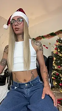 Snapshot of Miss_sagitario chatting on 17, 12, 2025 Miss sagitario online show from 17, 12, 2025