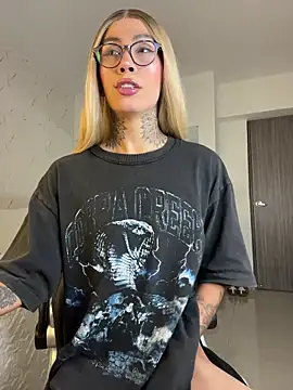 Miss sagitario online show from 6, 4, 2026