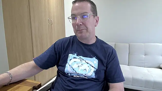 BrettJ81 online show from 8, 2, 2026