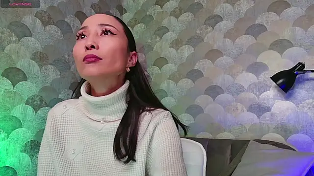 Snapshot of 1reisatumi_ chatting on 26, 10, 2025 1reisatumi online show from 26, 10, 2025