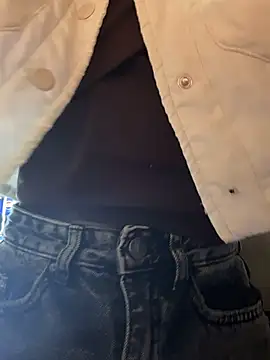 1reisatumi  online show from 5, 4, 2026