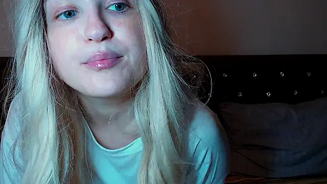 Sara4uu online show from 28, 6, 2026