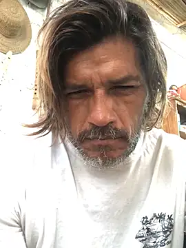 Snapshot of kvr27 chatting on 4, 2, 2026 kvr27 online show from 4, 2, 2026