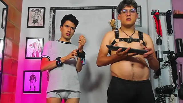 dom2travelersss online show from 20, 2, 2025