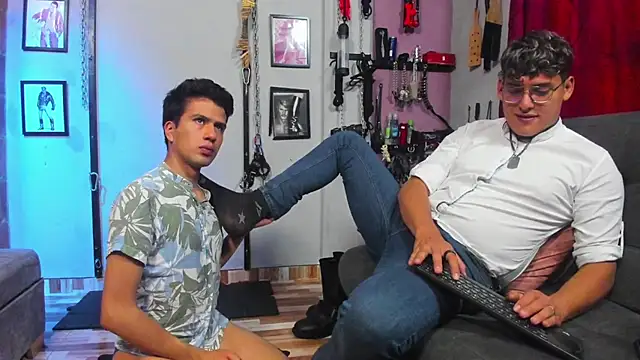 dom2travelersss online show from 21, 2, 2025