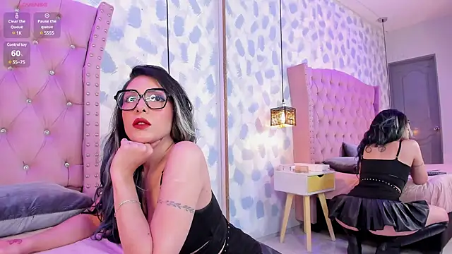 Snapshot of saori_blue chatting on 2, 12, 2024 saori blue online show from 2, 12, 2024