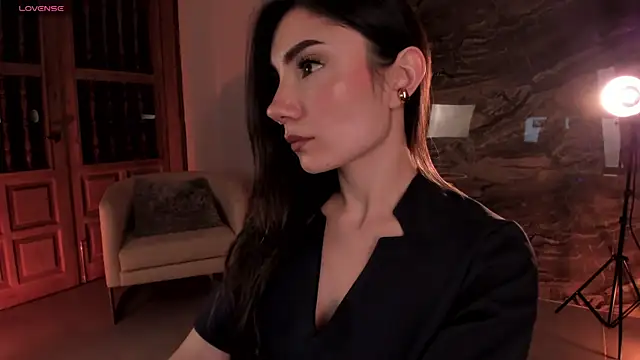 Snapshot of AmyArmstrong chatting on 28, 1, 2025 AmyArmstrong online show from 28, 1, 2025