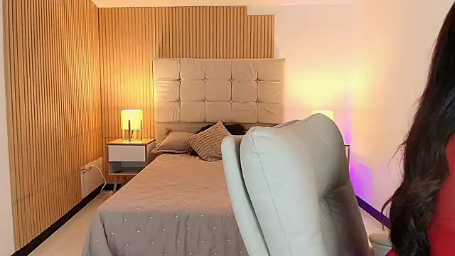 Baby Venuss online show from 1, 2, 2026