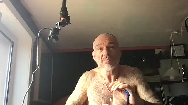 McPherson72 online show from 31, 5, 2026