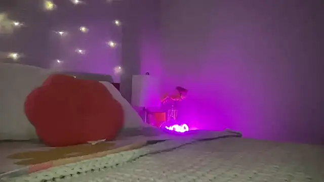 Snapshot of Fitnessbabe69 chatting on 7, 12, 2024 Fitnessbabe69 online show from 7, 12, 2024